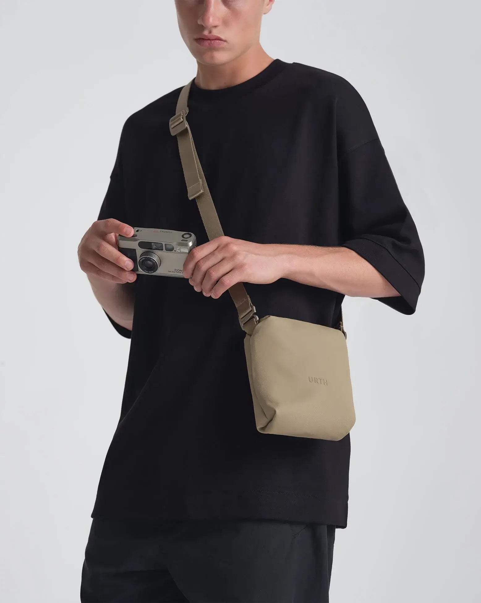 Estuche para Cámara Andesite Mochila Estuche para Cámara Andesite para entrega inmediata en nuestras tiendas de Escazú y Curridabat. Tienda en línea con envíos a toda Costa Rica. Garantía en Costa Rica.