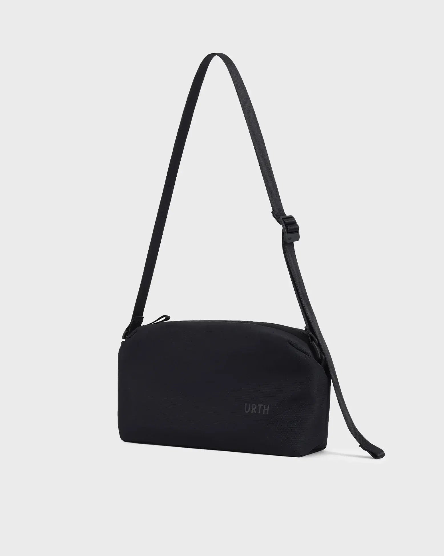 Sling para Cámara Dolomite Mochila Sling para Cámara Dolomite para entrega inmediata en nuestras tiendas de Escazú y Curridabat. Tienda en línea con envíos a toda Costa Rica. Garantía en Costa Rica.