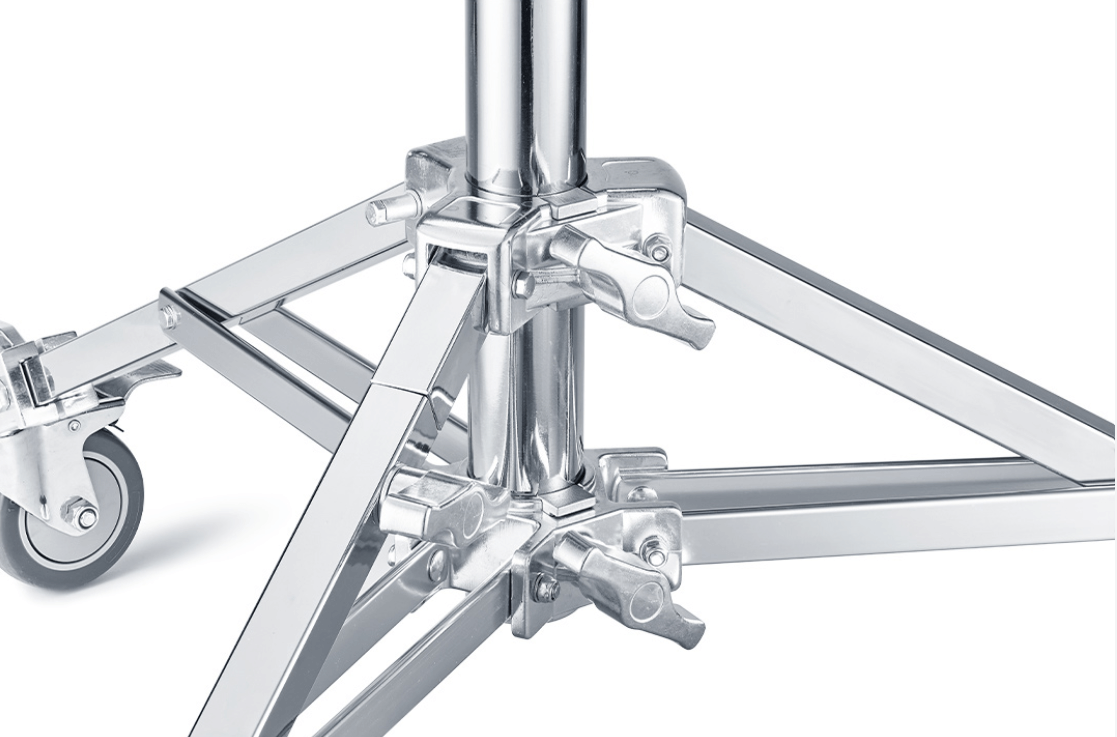 Soporte de Acero Grande con Rodillos Soporte para iluminacion Soporte de Acero Grande con Rodillos para entrega inmediata en nuestras tiendas de Escazú y Curridabat. Tienda en línea con envíos a toda Costa Rica. Garantía en Costa Rica.