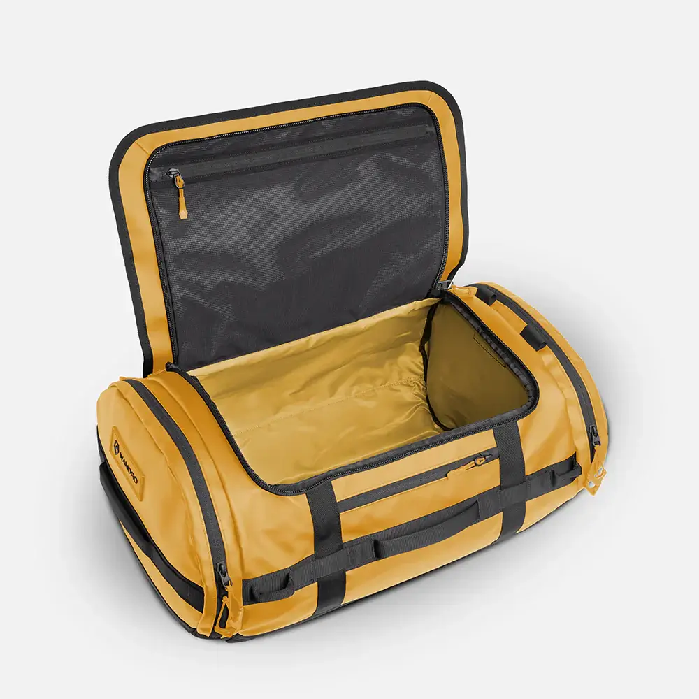 Maleta Carryall Bolso de viaje Maleta Carryall para entrega inmediata en nuestras tiendas de Escazú y Curridabat. Tienda en línea con envíos a toda Costa Rica. Garantía en Costa Rica.