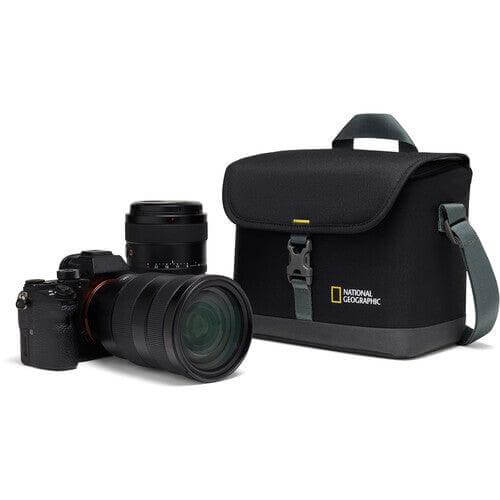 Bolso de hombro mediano de National Geographic Maletin para cámara Bolso de hombro mediano de National Geographic para entrega inmediata en nuestras tiendas de Escazú y Curridabat. Tienda en línea con envíos a toda Costa Rica. Garantía en Costa Rica.