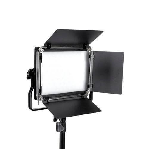 Chroma CL68RGB 2-Light Transport Kit - RGBWW 6" x 8" Luz Continua Chroma CL68RGB 2-Light Transport Kit - RGBWW 6" x 8" para entrega inmediata en nuestras tiendas de Escazú y Curridabat. Tienda en línea con envíos a toda Costa Rica. Garantía en Costa Rica.