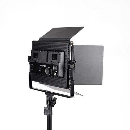 Chroma CL68RGB 2-Light Transport Kit - RGBWW 6" x 8" Luz Continua Chroma CL68RGB 2-Light Transport Kit - RGBWW 6" x 8" para entrega inmediata en nuestras tiendas de Escazú y Curridabat. Tienda en línea con envíos a toda Costa Rica. Garantía en Costa Rica.