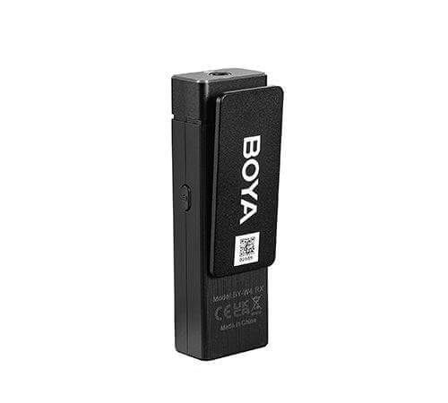 micrófono inalámbrico compacto de 4 canales Boya W4 en color negro, diseño elegante y práctico.