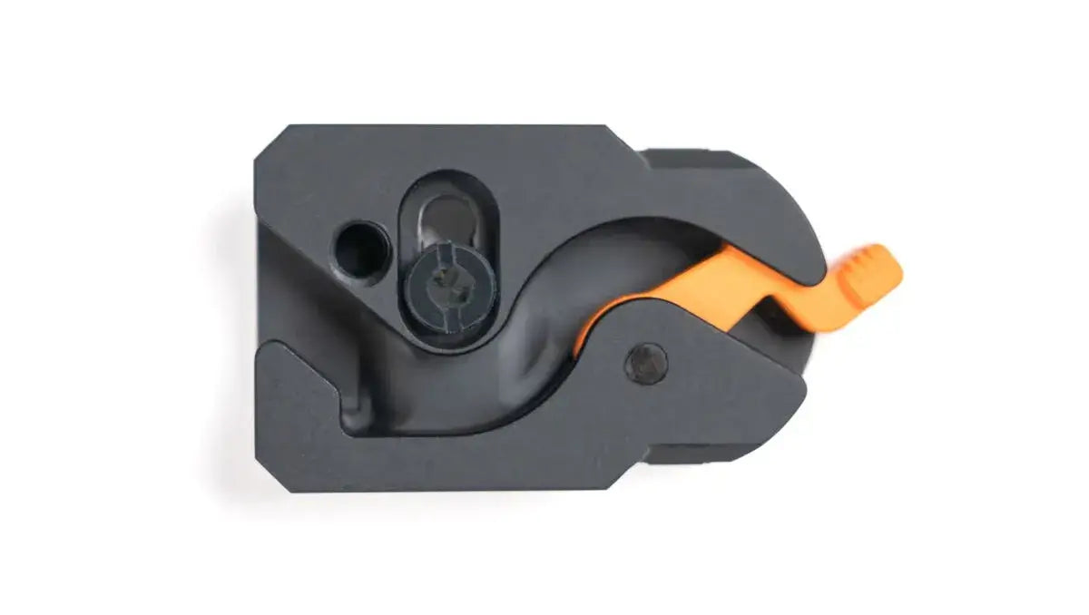 Placa de Trípode LeverLock TetherGuard Accesorios para cámara Placa de Trípode LeverLock TetherGuard para entrega inmediata en nuestras tiendas de Escazú y Curridabat. Tienda en línea con envíos a toda Costa Rica. Garantía en Costa Rica.