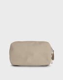 Estuche para accesorios Zeolite Mochila Estuche para accesorios Zeolite para entrega inmediata en nuestras tiendas de Escazú y Curridabat. Tienda en línea con envíos a toda Costa Rica. Garantía en Costa Rica.