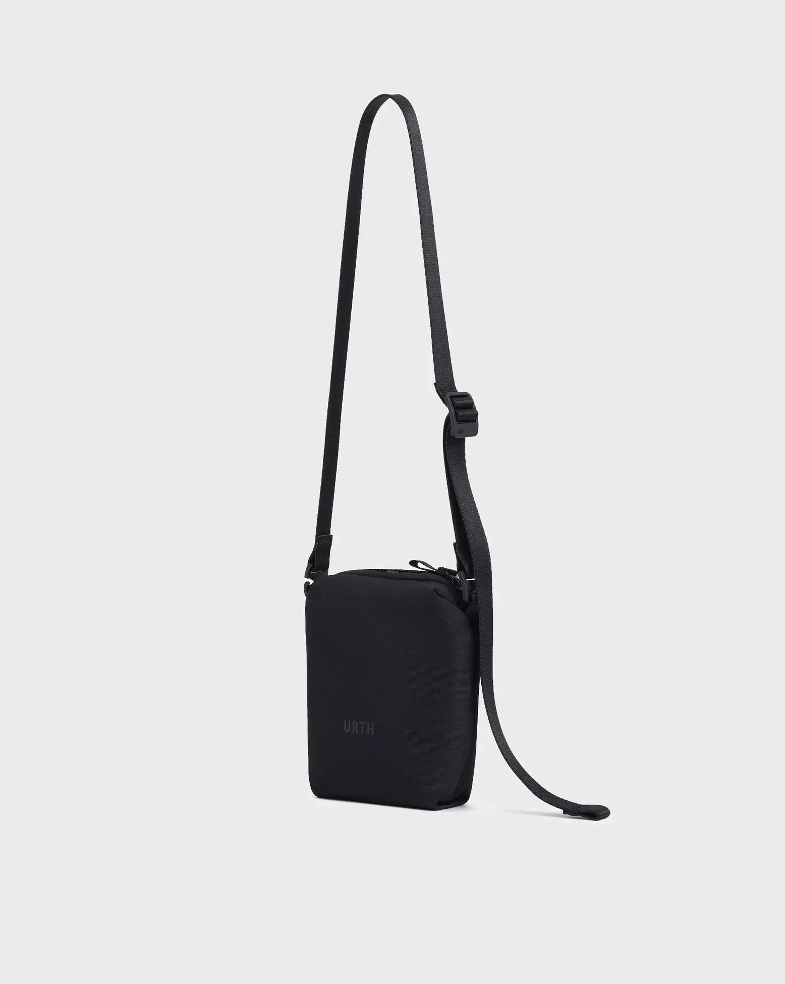 Estuche para Cámara Andesite Mochila Estuche para Cámara Andesite para entrega inmediata en nuestras tiendas de Escazú y Curridabat. Tienda en línea con envíos a toda Costa Rica. Garantía en Costa Rica.