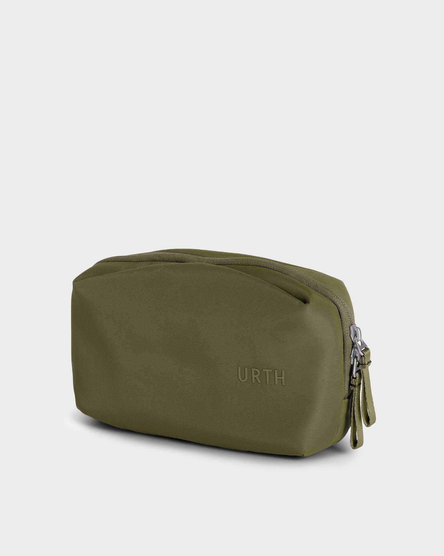 Estuche para accesorios Zeolite Mochila Estuche para accesorios Zeolite para entrega inmediata en nuestras tiendas de Escazú y Curridabat. Tienda en línea con envíos a toda Costa Rica. Garantía en Costa Rica.