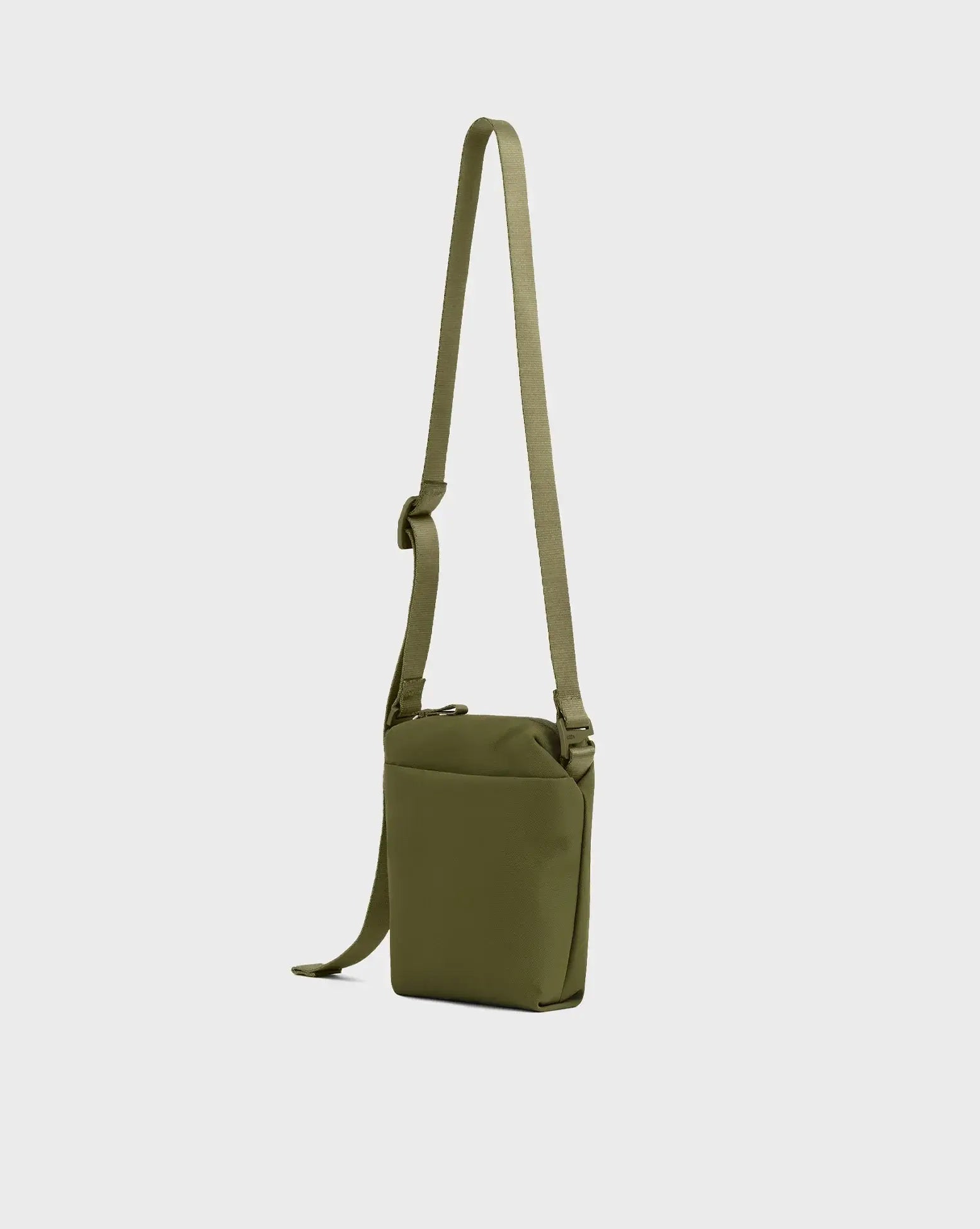 Estuche para Cámara Andesite Mochila Estuche para Cámara Andesite para entrega inmediata en nuestras tiendas de Escazú y Curridabat. Tienda en línea con envíos a toda Costa Rica. Garantía en Costa Rica.