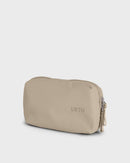 Estuche para accesorios Zeolite Mochila Estuche para accesorios Zeolite para entrega inmediata en nuestras tiendas de Escazú y Curridabat. Tienda en línea con envíos a toda Costa Rica. Garantía en Costa Rica.