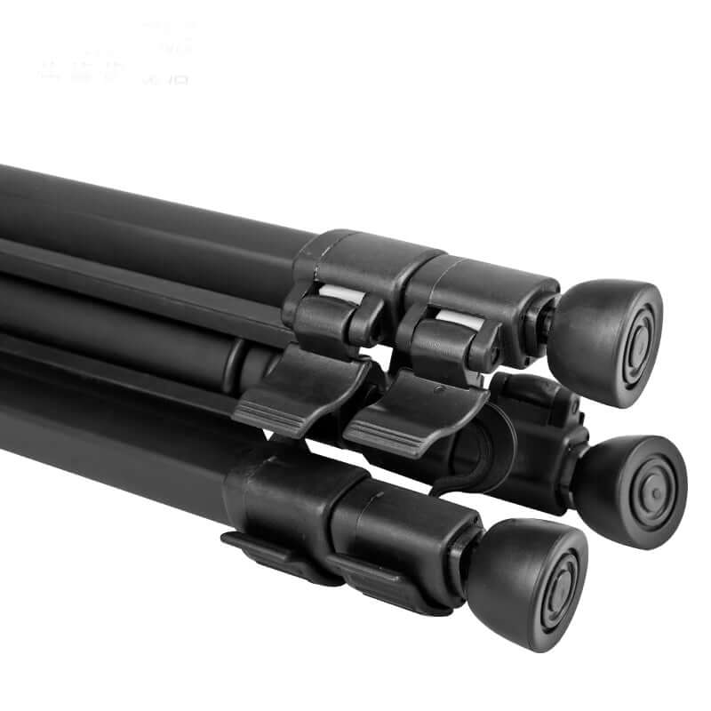 Trípode Ligero 520 Tripode Trípode Ligero 520 para entrega inmediata en nuestras tiendas de Escazú y Curridabat. Tienda en línea con envíos a toda Costa Rica. Garantía en Costa Rica.