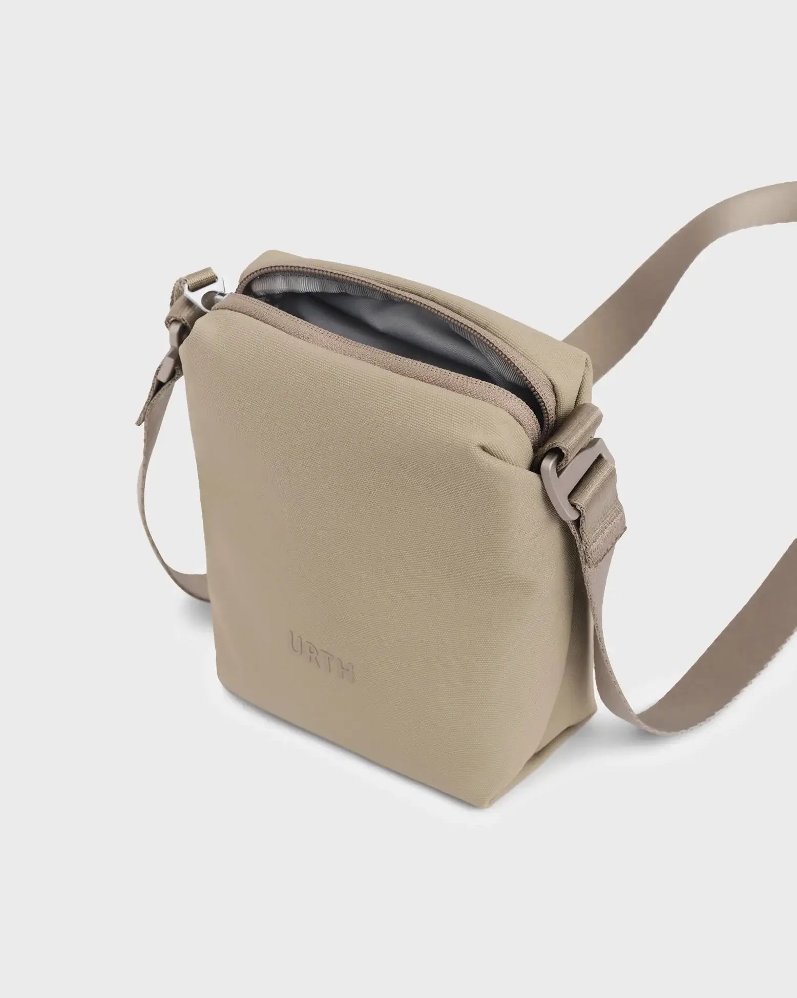 Estuche para Cámara Andesite Mochila Estuche para Cámara Andesite para entrega inmediata en nuestras tiendas de Escazú y Curridabat. Tienda en línea con envíos a toda Costa Rica. Garantía en Costa Rica.