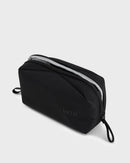 Estuche para accesorios Zeolite Mochila Estuche para accesorios Zeolite para entrega inmediata en nuestras tiendas de Escazú y Curridabat. Tienda en línea con envíos a toda Costa Rica. Garantía en Costa Rica.