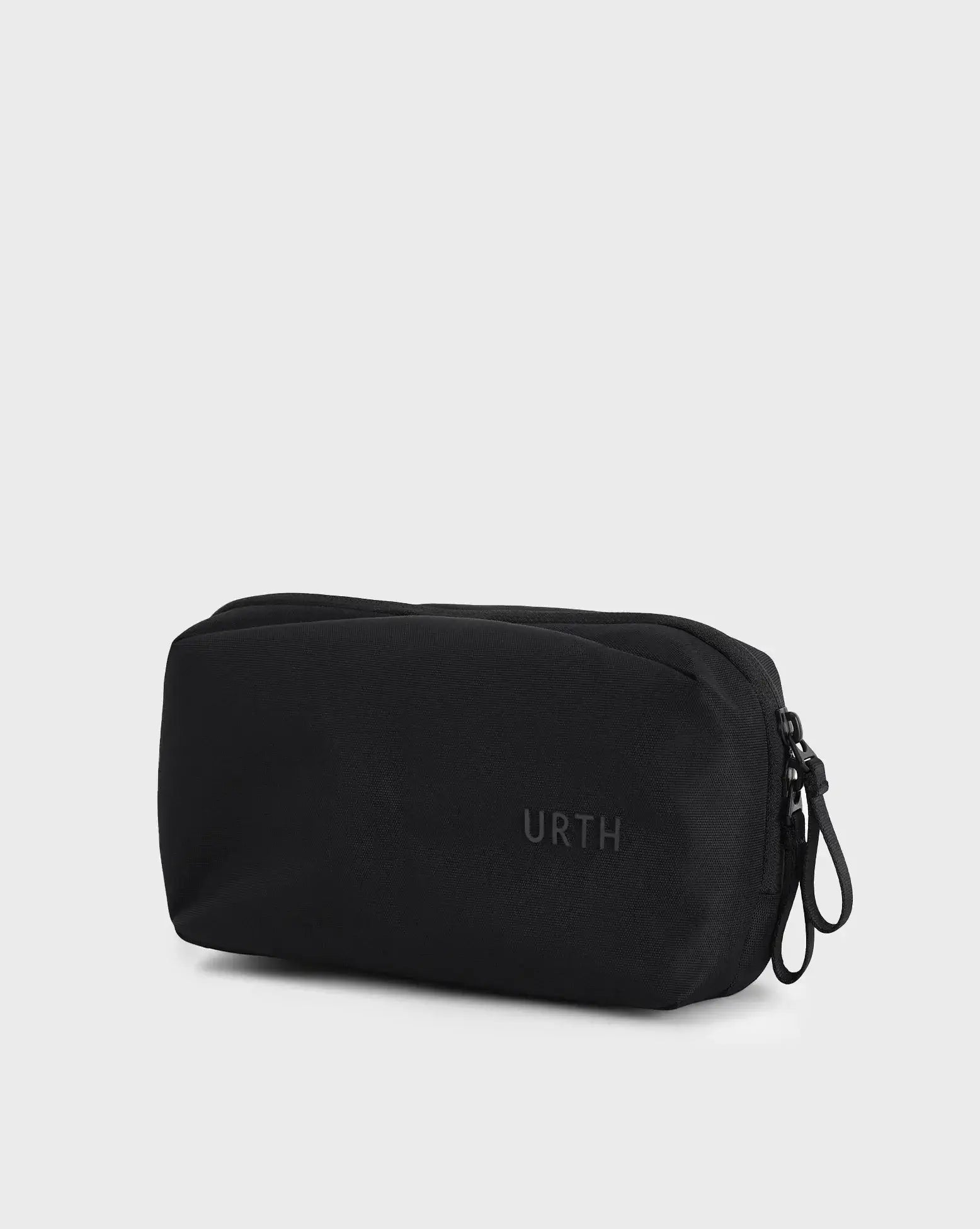 Estuche para accesorios Zeolite Mochila Estuche para accesorios Zeolite para entrega inmediata en nuestras tiendas de Escazú y Curridabat. Tienda en línea con envíos a toda Costa Rica. Garantía en Costa Rica.
