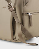 Mochila para Cámara Arkose Mochila Mochila para Cámara Arkose para entrega inmediata en nuestras tiendas de Escazú y Curridabat. Tienda en línea con envíos a toda Costa Rica. Garantía en Costa Rica.