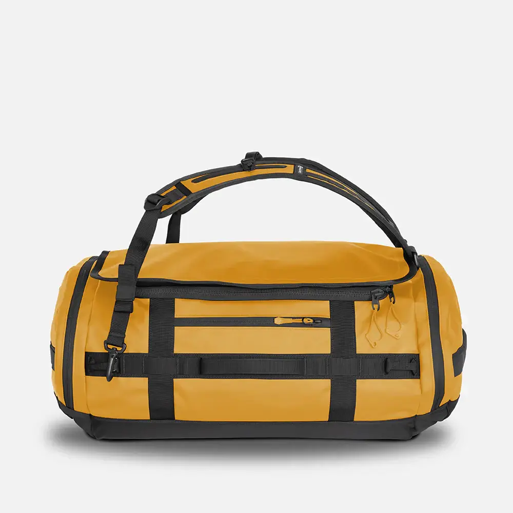 Maleta Carryall Bolso de viaje Maleta Carryall para entrega inmediata en nuestras tiendas de Escazú y Curridabat. Tienda en línea con envíos a toda Costa Rica. Garantía en Costa Rica.