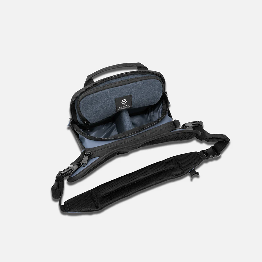 Bolso cruzado Rogue de 4 litros, marca Wandrd