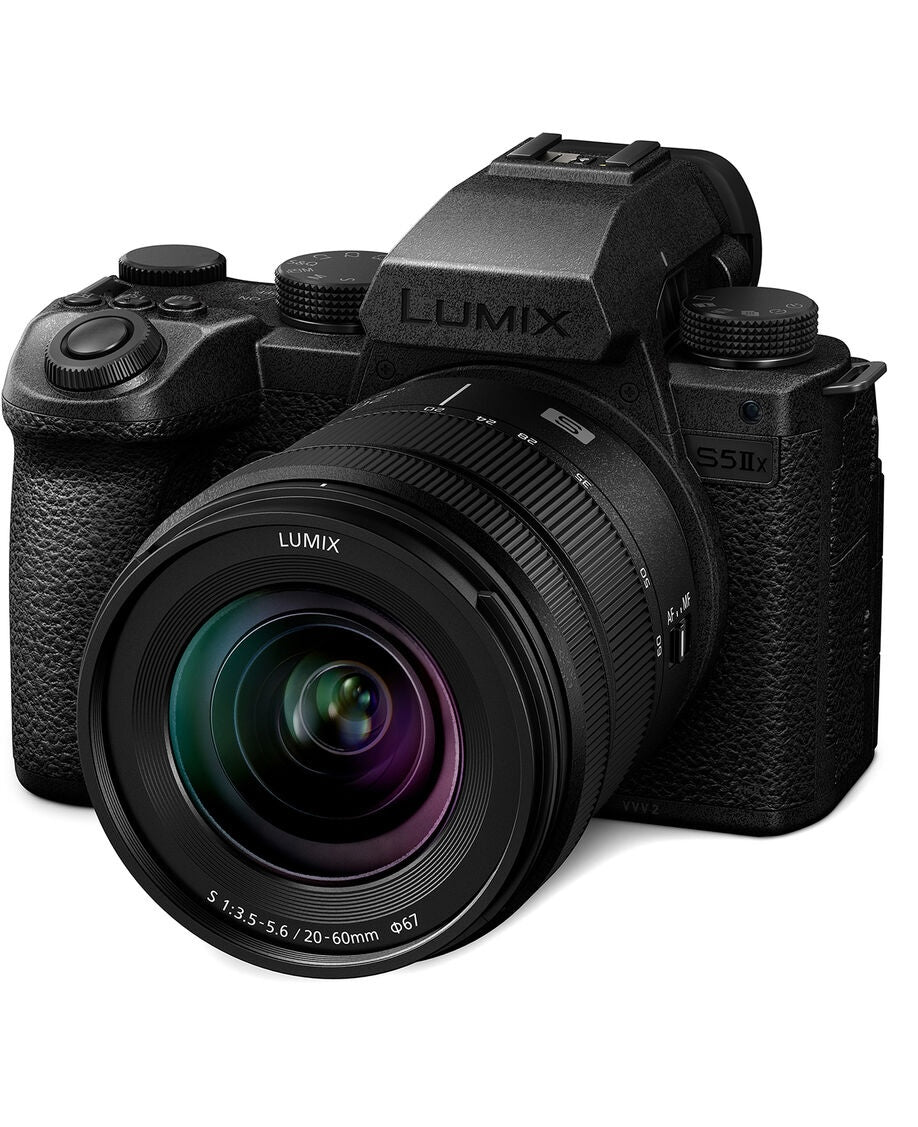 Cámara Panasonic LUMIX S5 IIX Full Frame Mirrorless con Lente Panasonic LUMIX S 20-60mm f/3.5-5.6