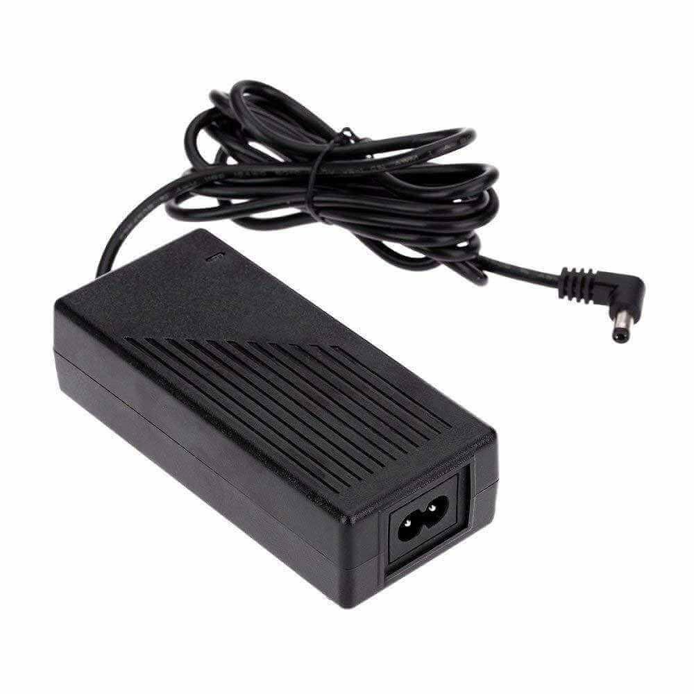 Adaptador de Corriente Yongnuo 600 Adaptador de corriente Adaptador de Corriente Yongnuo 600 para entrega inmediata en nuestras tiendas de Escazú y Curridabat. Tienda en línea con envíos a toda Costa Rica. Garantía en Costa Rica.