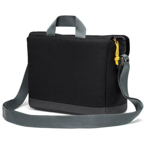 Bolso de hombro mediano de National Geographic Maletin para cámara Bolso de hombro mediano de National Geographic para entrega inmediata en nuestras tiendas de Escazú y Curridabat. Tienda en línea con envíos a toda Costa Rica. Garantía en Costa Rica.