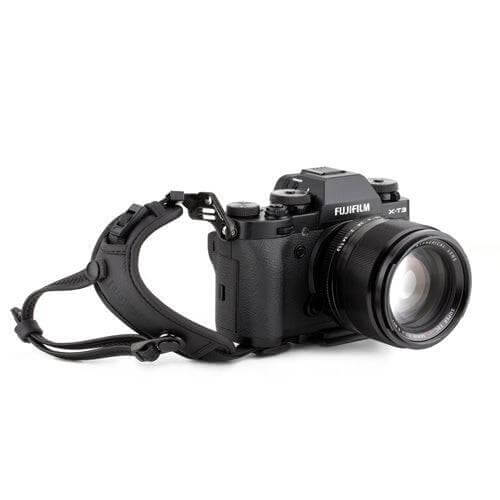 Camera Hand Strap - Medium Correa Camera Hand Strap - Medium para entrega inmediata en nuestras tiendas de Escazú y Curridabat. Tienda en línea con envíos a toda Costa Rica. Garantía en Costa Rica.