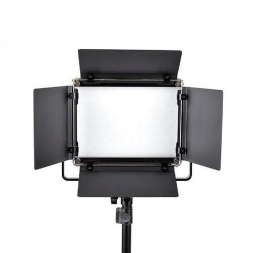 Chroma CL68RGB 2-Light Transport Kit - RGBWW 6" x 8" Luz Continua Chroma CL68RGB 2-Light Transport Kit - RGBWW 6" x 8" para entrega inmediata en nuestras tiendas de Escazú y Curridabat. Tienda en línea con envíos a toda Costa Rica. Garantía en Costa Rica.